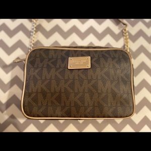 Michael Kors Sling Bag